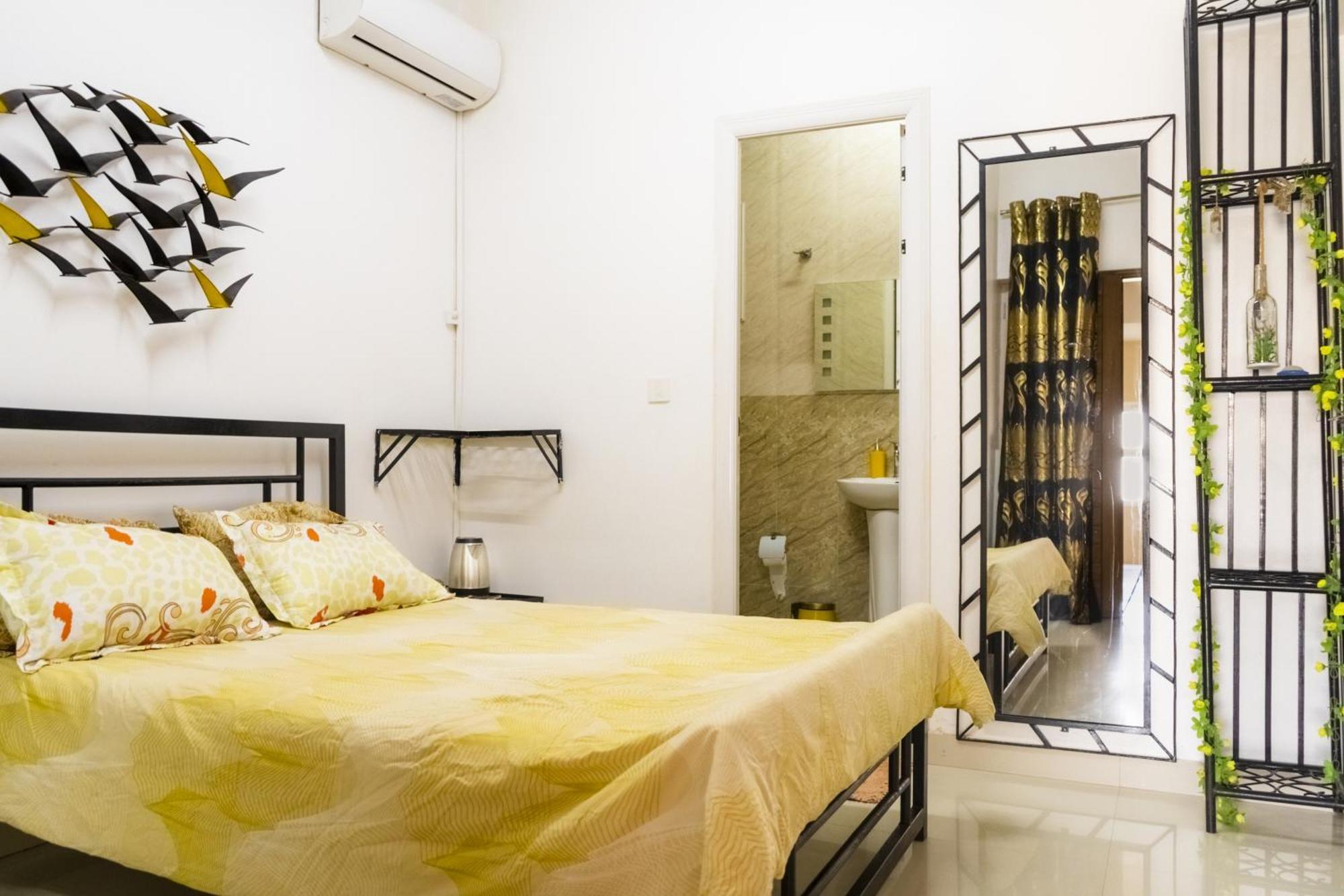 Chambres Meublees Avenue Cheikh Anta Diop Дакар Экстерьер фото