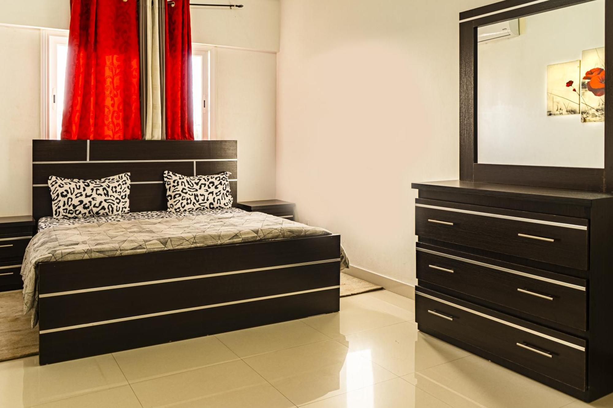 Chambres Meublees Avenue Cheikh Anta Diop Дакар Экстерьер фото